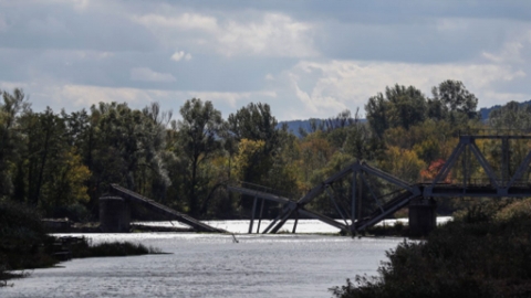 러시아군, 가스관 타고 북부전선 요충지 침투