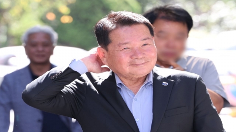  신경호 강원교육감 당선무효형...1심서 집행유예 2년