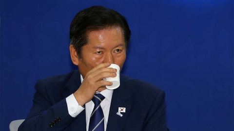"대통령도 갈아치우는 마당에"...정청래가 밤사이 올린 글 [Y녹취록]