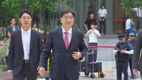 특검, 권성동 의원 추가 조사 1시간 반 만에 종료