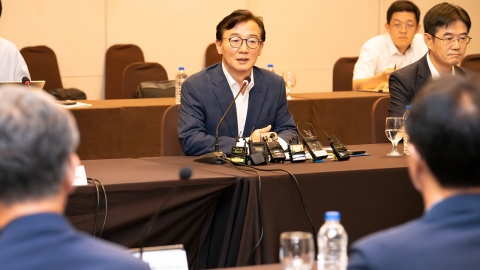 전재수 장관 "HMM 등 부산 이전 로드맵 12월 전 발표"