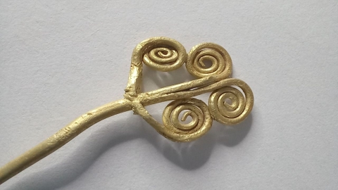 튀르키예 "트로이 유적지 4,500년 전 금 브로치 발굴"