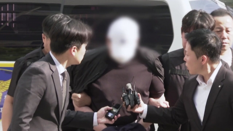김치냉장고서 1년 만에 시신 발견…여자친구 살해 40대 구속