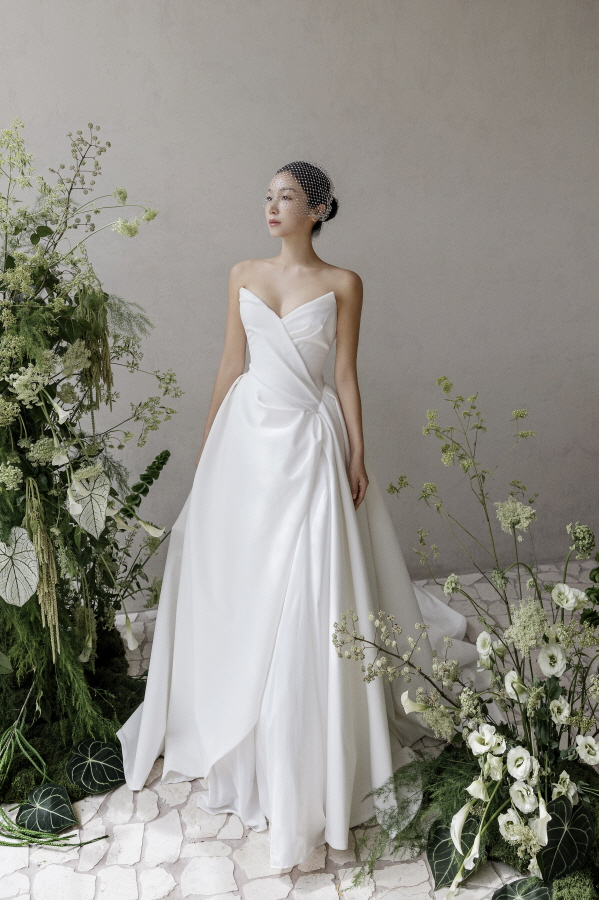 김옥빈, 11월의 신부 된다…신랑은 비연예인 