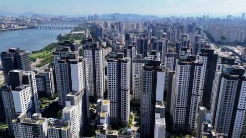 \'한강벨트\' 등 30억 이상 초고가주택 전수 검증…\'외국인·연소자\' 등 104명 세무조사
