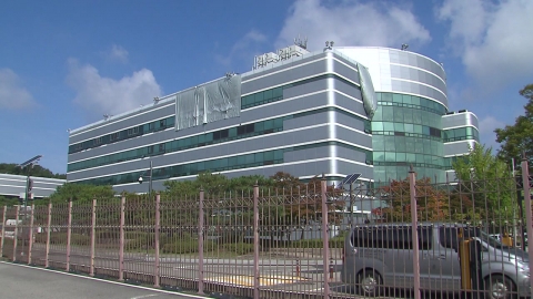  국가전산망 장애 담당 공무원 세종청사서 투신...심정지상태 인계