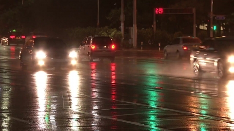 귀경길 전국 비, 오늘까지 최고 60mm...동해엔 풍랑