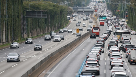 귀경길 고속도로 정체 시작...오후 5시쯤 가장 혼잡