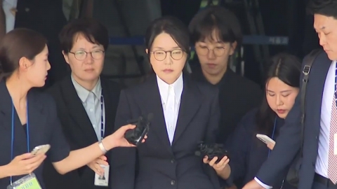 김건희 길목에서 줄줄이 기소…다시 정점 향하는 특검