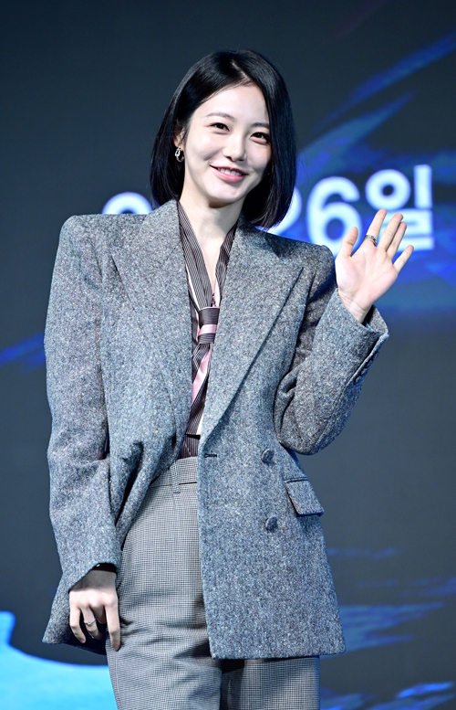 [Y피플] '더글로리' 연진이 맞아?…신예은, 조선 장사꾼부터 버스 안내양까지