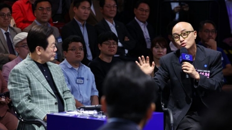 "지자체 벽화, 출렁다리 그만" 홍석천 작심발언…李대통령 반응은