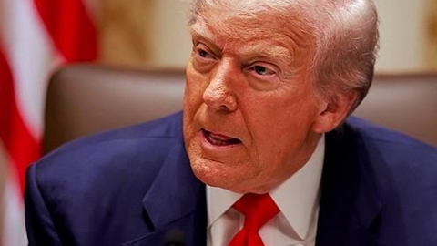 트럼프, '셧다운'을 정치보복 기회로...민주 지역 예산 38조 원 동결