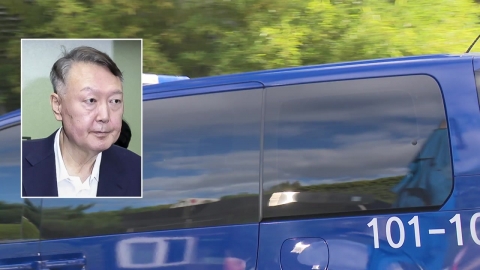 윤, 재구속 3개월 만에 특검 출석…"진술 거부"