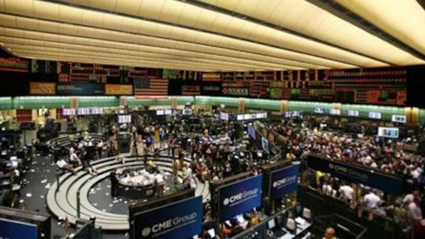 뉴욕 유가 0.7% 하락...미중 갈등·공급 우려에 5개월 만에 최저치