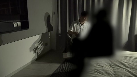 [단독] 캄보디아 현지 범죄 조직원 첫 인터뷰…"한국인 3명 중 2명 다리 절어"