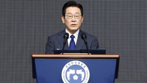 이 대통령 "국방 R&D 대대적 예산 투입…방산 4대 강국 도약"