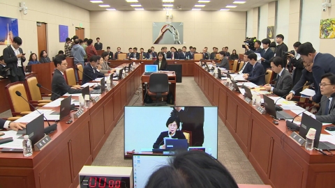 민주 "허위조작정보, 최대 5배 징벌적 손배"…과방위 여야 격돌