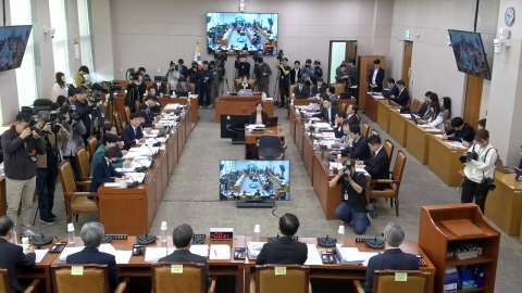 재판 소원은 \'이재명 방탄?\'…민중기 특검도 난타