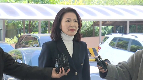 이진숙 전 방통위원장, 경찰 출석…"경찰, 권력 도구로 사용"