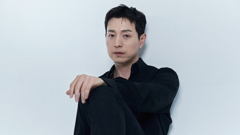 [단독] 정성일, 이혼 후 차기작은 '사피엔스'…다중인격 연기