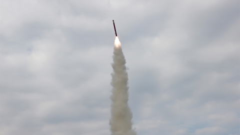 북한 "어제 서해상에서 함대지 전략순항미사일 시험발사"