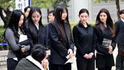 뉴진스-어도어 전속계약 분쟁, 법원 “계약 유지” 판단