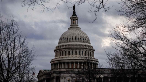 미 상원, '트럼프 상호 관세 중단' 결의안 통과...효력은 없을 듯