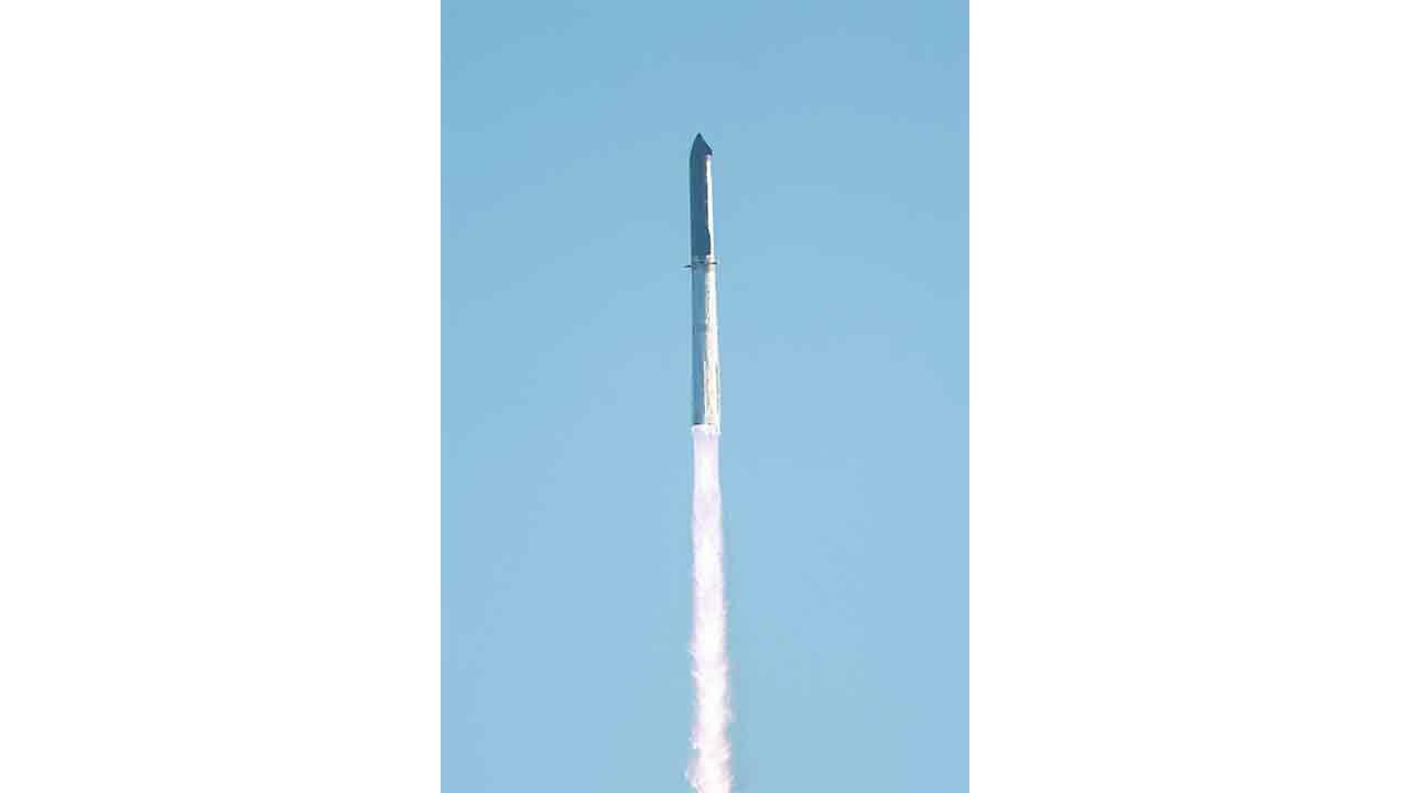 스페이스X, 미국 달 착륙 지연 우려에 "스타십 개발 속도 높일 것"