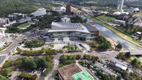 경주 보문단지 철통 보안…내외신 취재 열기 고조