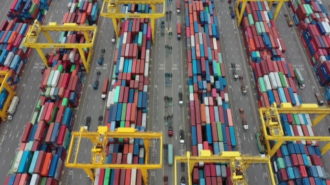 조업일 감소에도 10월 수출액 3.6％↑…반도체 수출, 10월 기준 최대