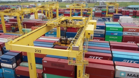 반도체·선박 \'수출 견인\'…10월 수출 3.6% 증가