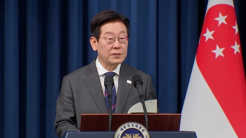 [현장영상+] 이 대통령 "오늘 양국간 전략적 동반자 관계 수립"