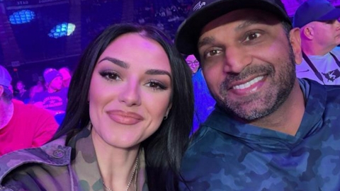 '정부 제트기로 여친과 데이트'  FBI 국장...논란 일자 애먼 직원 해고