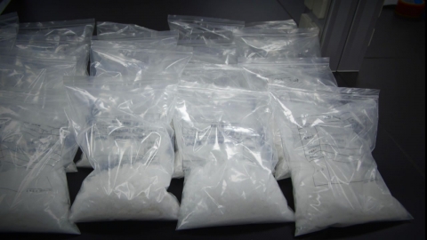 제주서 4만 명분 필로폰 밀수 적발…마약 통로 우려