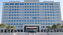 [속보] 대통령실 "재판중지법 불필요하단 게 일관된 입장"