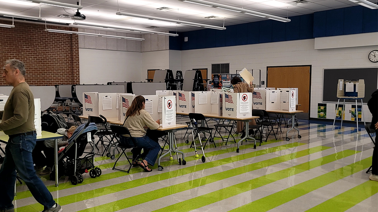 미 투표조작설 난무...트럼프·머스크가 앞서서 억지 주장