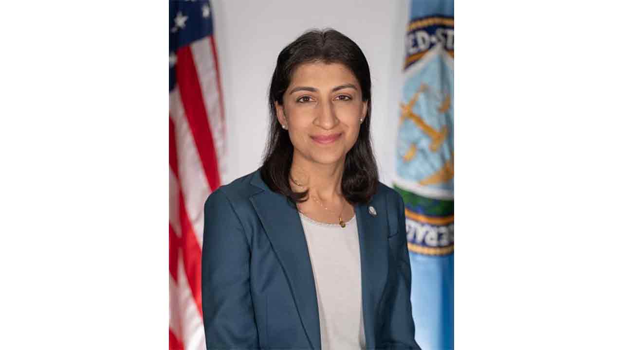 맘다니 뉴욕시장 인수위 공동 의장에 '빅테크 저승사자' 리나 칸