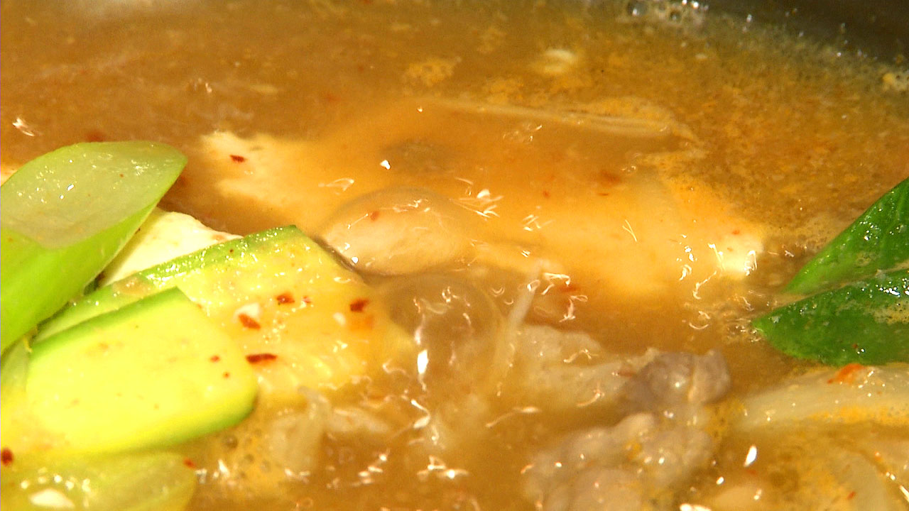 가족 먹는 찌개에 몰래 세정제 탄 40대...결국 구속