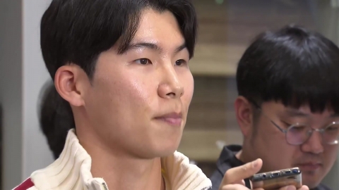 21년 만의 우승 반지 김혜성 귀국..."꿈의 무대 자체가 좋았다"