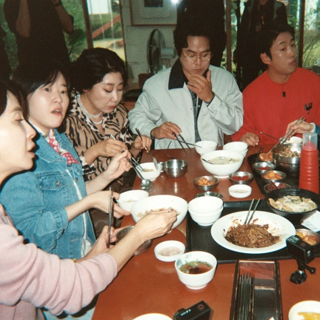 류준열은 빠졌다…혜리·박보검 참석한 ‘응팔’ 10주년 회동