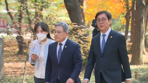 문체부 장관 "종묘 가치 훼손 우려...법 개정 추진"