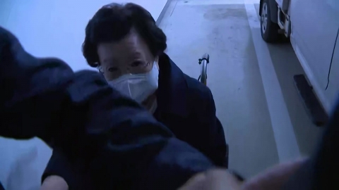  김건희 특검 "이배용 전 위원장 13일 재소환 통보"