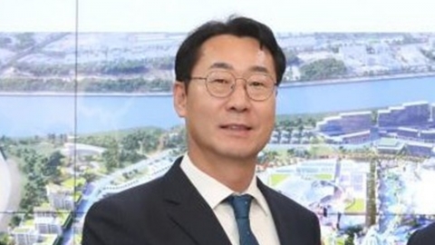 "층수제한 때문에 건물 못 지어"…현직 시장 찾아가 폭행한 70대