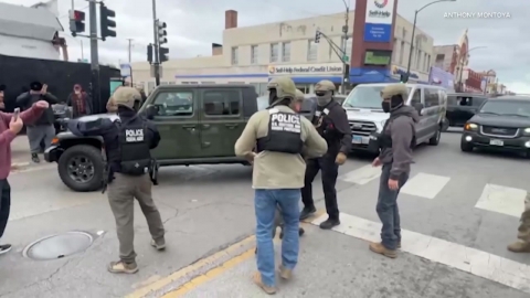 미 경찰에 쫓기던 차량 술집으로 돌진…4명 사망·16명 부상