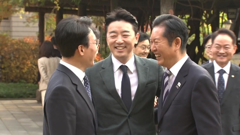 "2035년까지 온실가스 53%∼61% 감축"…"배당소득세도 완화"