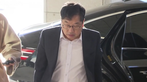 정성호, 곧 입장…노만석 출근하며 "다음에 말씀"