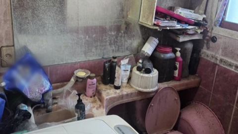 "너무한 거 아니냐고!"…역대급 쓰레기집에 집주인 \'황당·억울\' [앵커리포트]