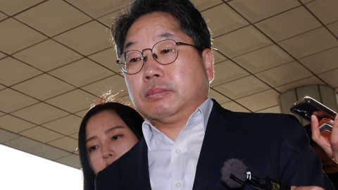  노만석 총장 권한대행 사의...항소 포기 논란 닷새만