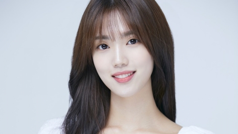 [단독] 윤서아, '뷰티 인 더 비스트' 캐스팅 …진혁 PD와 재회
