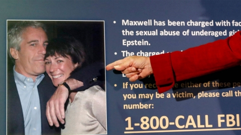 엡스타인 이메일에 MAGA도 등돌리나...반 트럼프 정서 확산 조짐